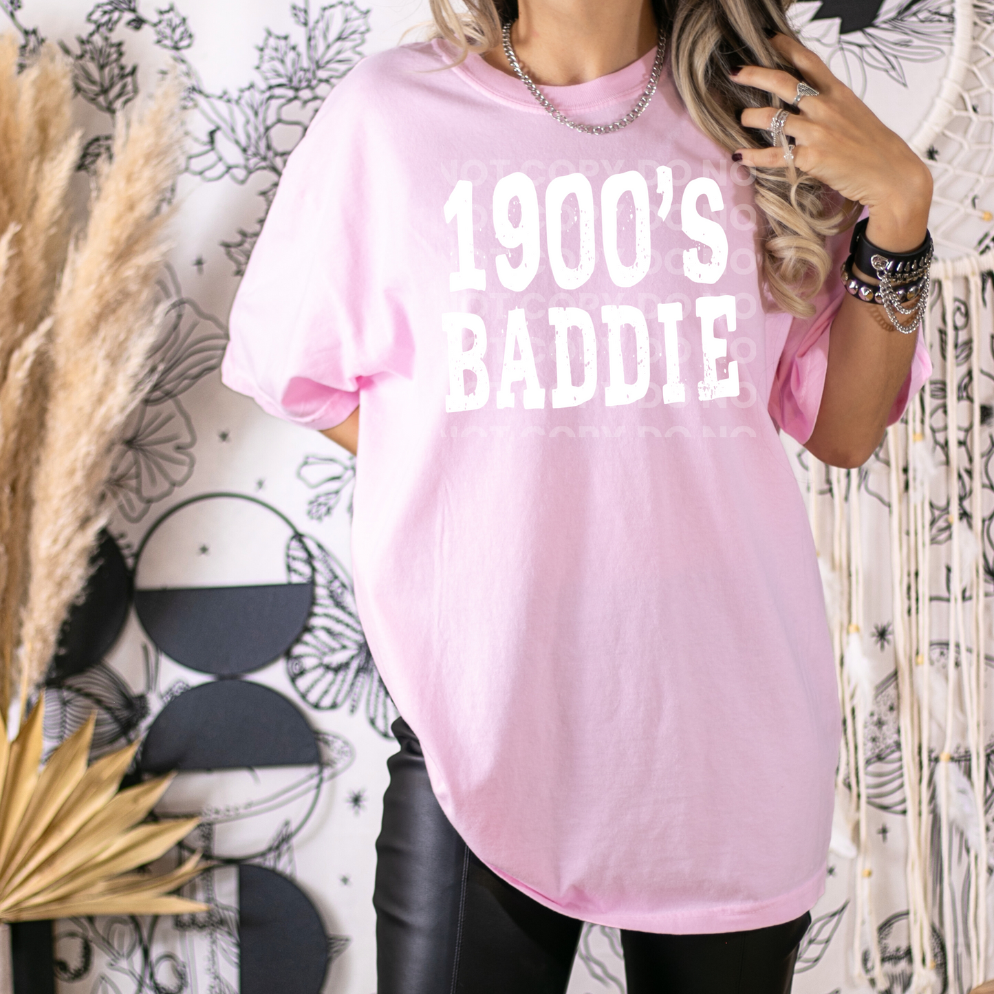 1900's Baddie