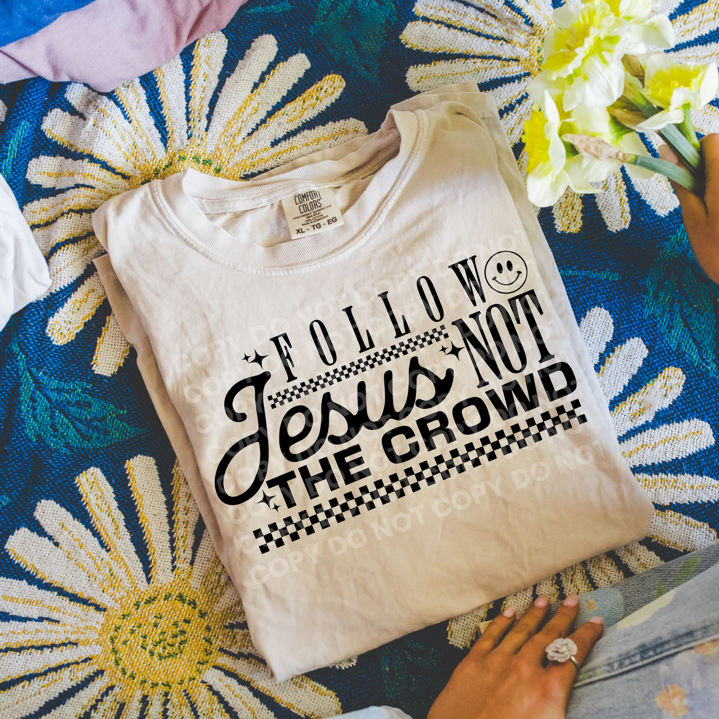 SEMI EXCLUSIVE - Not The Crowd