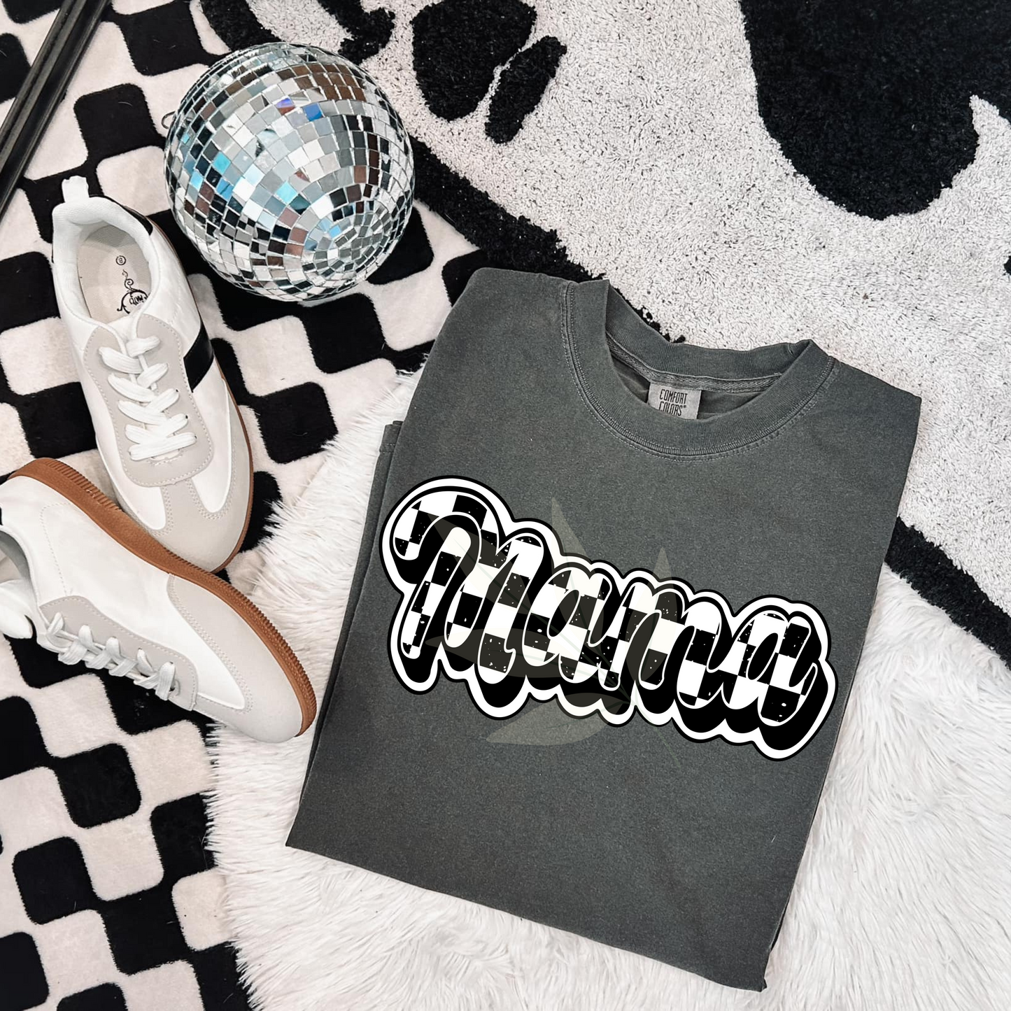 Mama Groovy Checkered