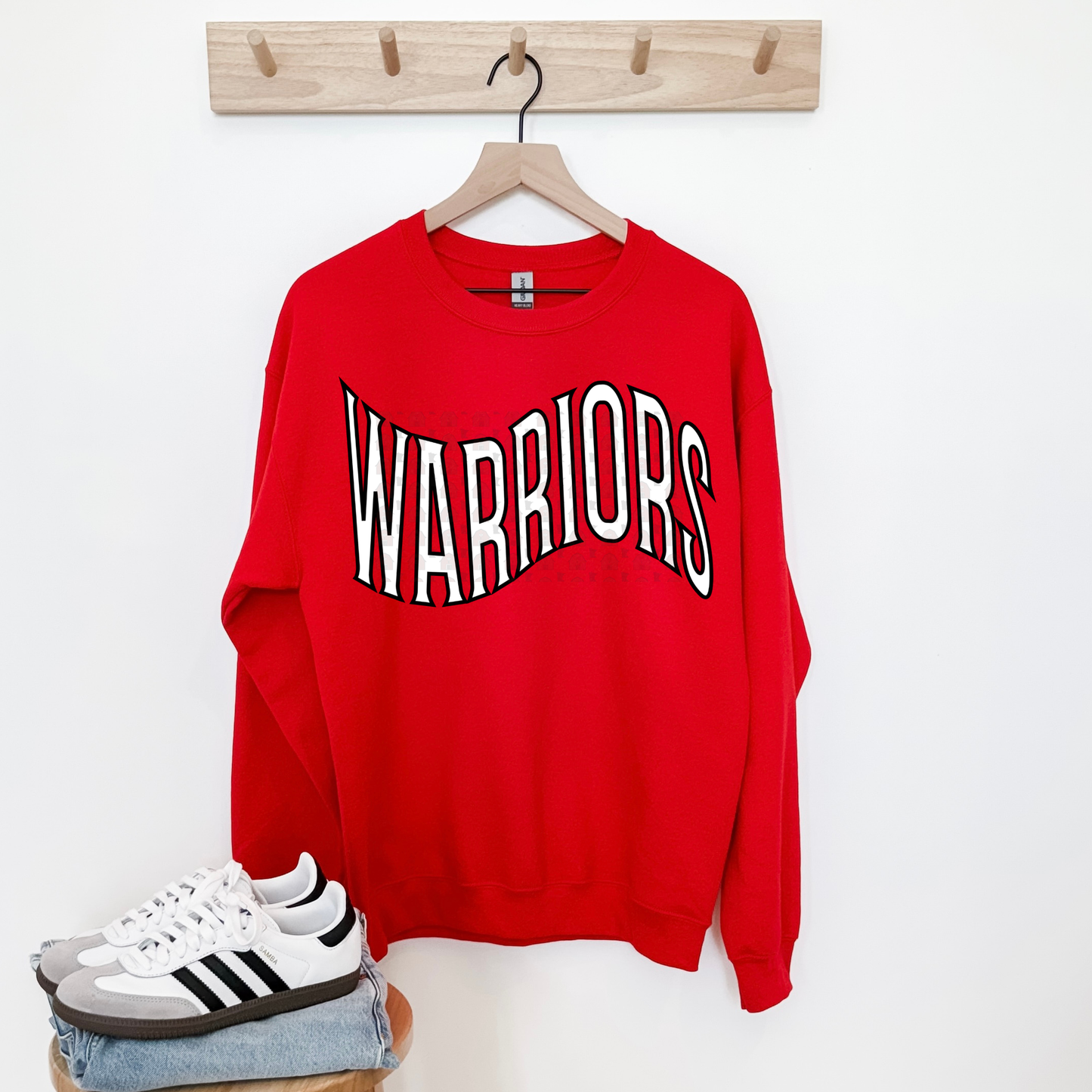 CUSTOMIZABLE - Wavy Mascot