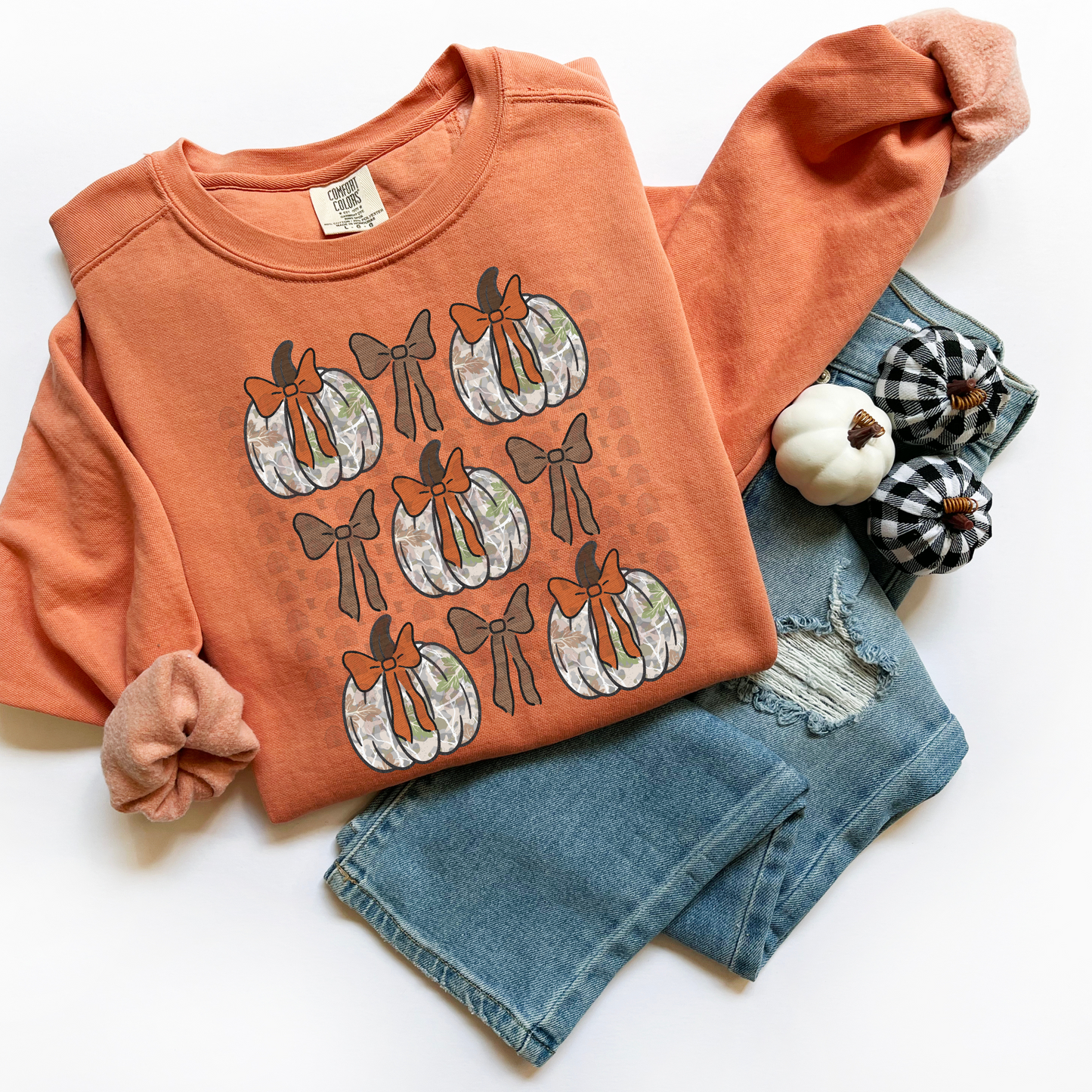 Camo Bows Pumpkins