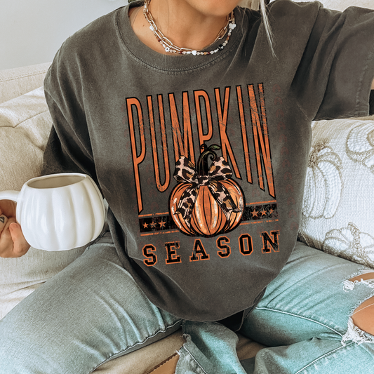Grunge Stars Pumpkin Season