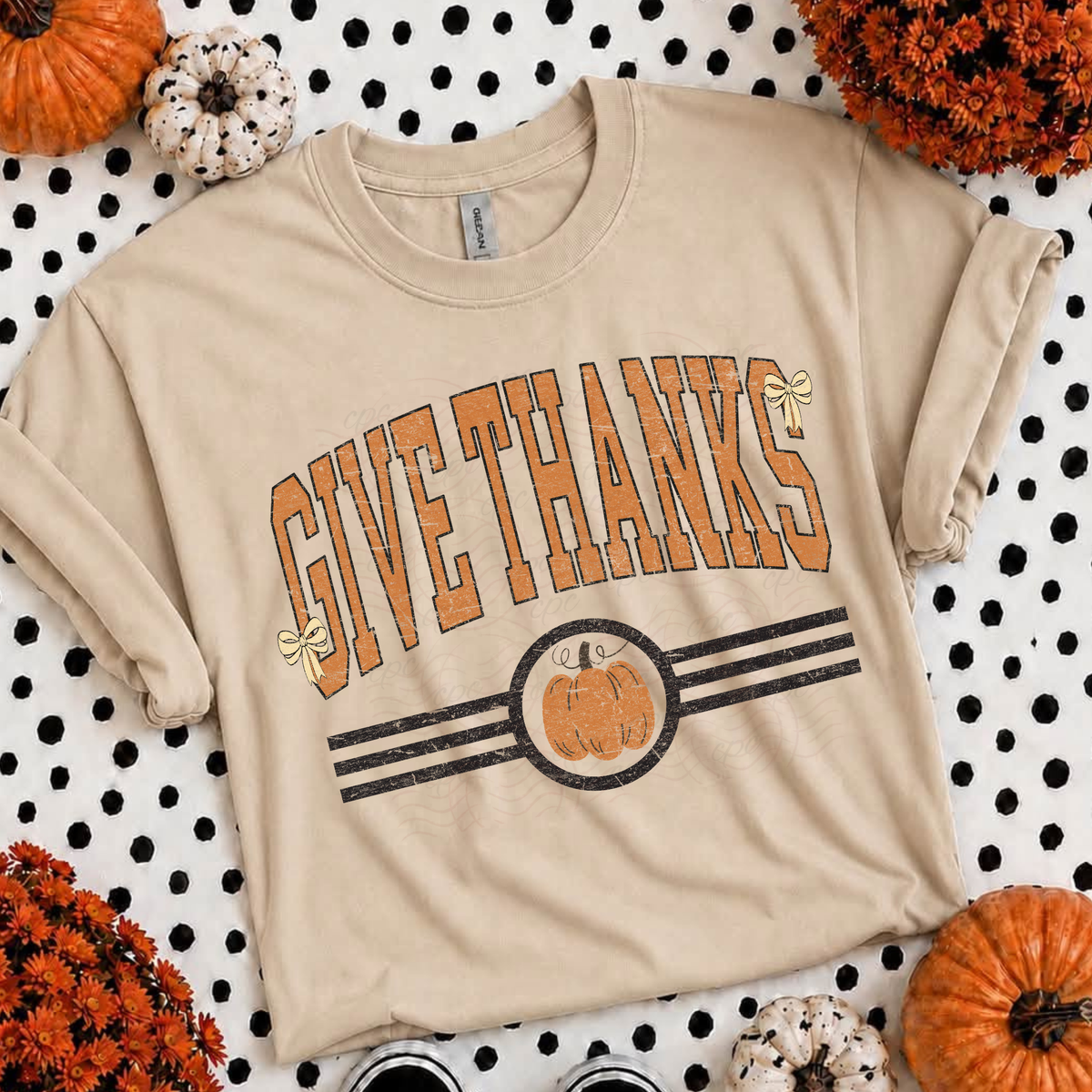 Retro Give Thanks Pumpkin And Bows