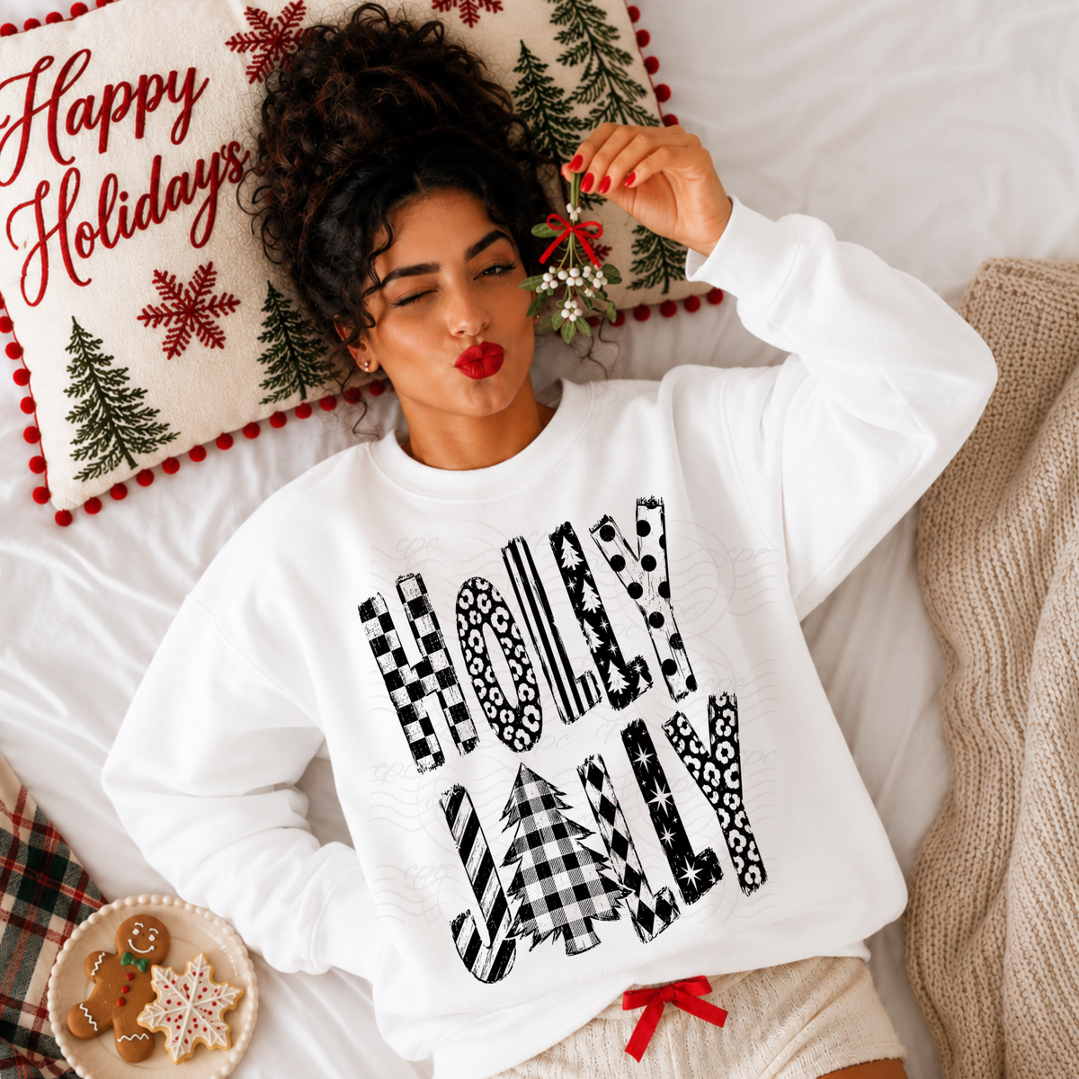 Retro Patterned Holly Jolly