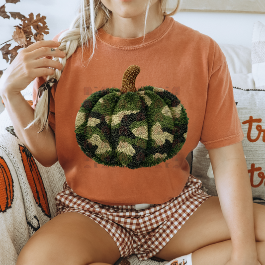 Yarn Camo Pumpkin