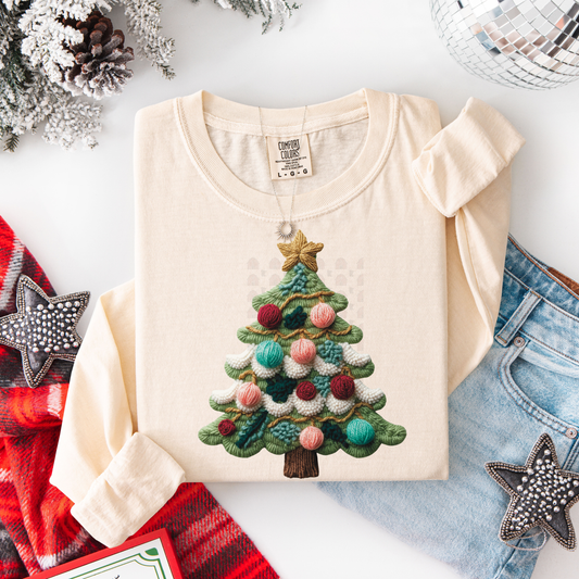 Yarn Christmas Tree With Bulbs
